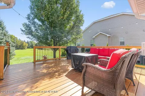 Exterior - 4101 Presidents Way, Dewitt, MI 48820 photo 3 of 7