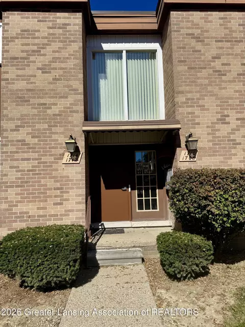 1712 Washtenaw Ave, Ypsilanti, MI 48197