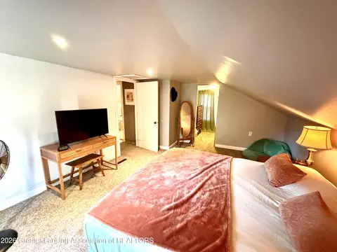 Bedroom - 2915 W Gresham Hwy, Charlotte, MI 48813 photo 6 of 6