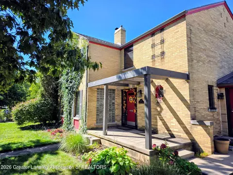 417 Butterfield Dr, East Lansing, MI 48823