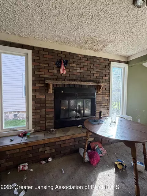 132 N Franklin St, Maple Rapids, MI 48853 photo 7