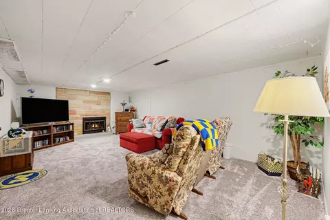 Other - 837 Ellery Ave, Jackson, MI 49202 photo 4 of 9