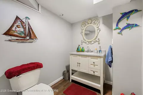 Bath - 837 Ellery Ave, Jackson, MI 49202 photo 3 of 3