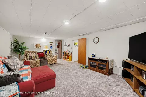 Other - 837 Ellery Ave, Jackson, MI 49202 photo 5 of 9