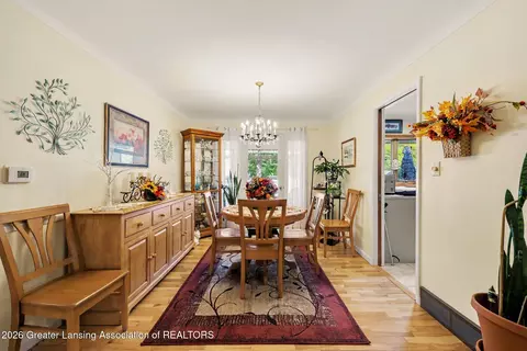 Dining - 837 Ellery Ave, Jackson, MI 49202 photo 1 of 2