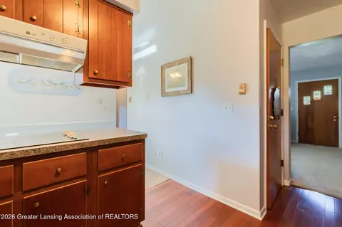 Entry Way - 13541 S Wright Rd, Eagle, MI 48822 photo 2 of 2