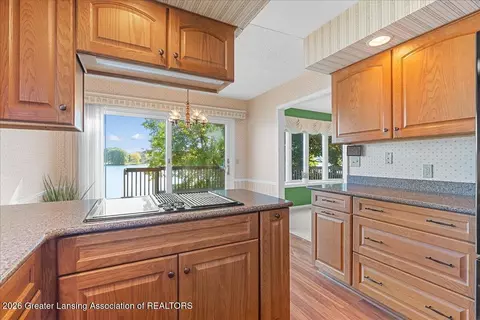 Kitchen - 1013 W Geneva Dr, Dewitt, MI 48820 photo 4 of 4