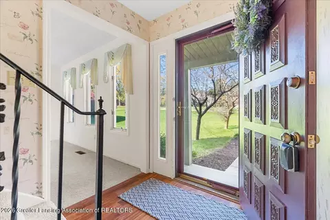 Entry Way - 1013 W Geneva Dr, Dewitt, MI 48820 photo 1 of 4