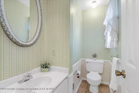 Bath - 1013 W Geneva Dr, Dewitt, MI 48820 photo 1 of 4