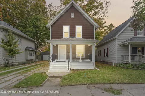 904 N Sycamore St, Lansing, MI 48906