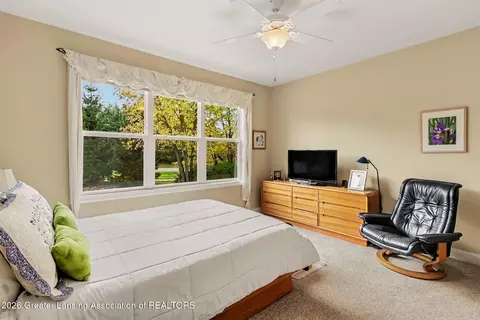 Bedroom - 2425 Turning Leaf Ln, Okemos, MI 48864 photo 1 of 5