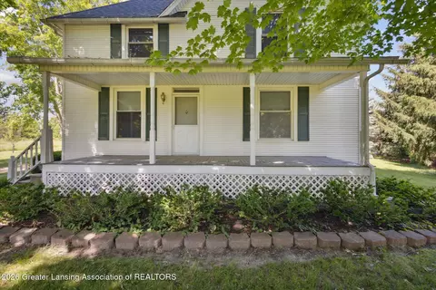 Exterior - 6491 Oneida Rd, Charlotte, MI 48813 photo 1 of 8