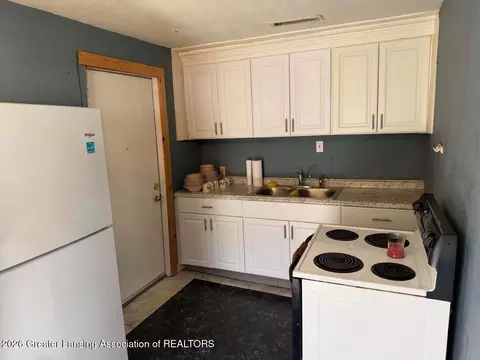 Kitchen - 215 W Quincy St, Dimondale, MI 48821 photo 1 of 1