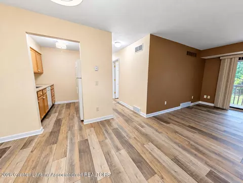 Living - 5402 Maple Rdg #36, Haslett, MI 48840 photo 5 of 5