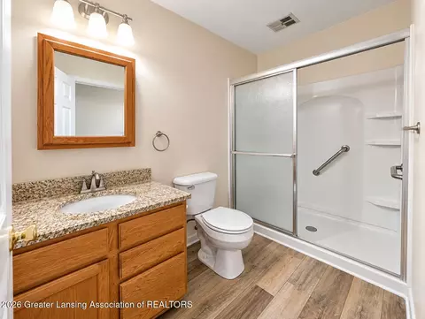 Bath - 5402 Maple Rdg #36, Haslett, MI 48840 photo 1 of 1