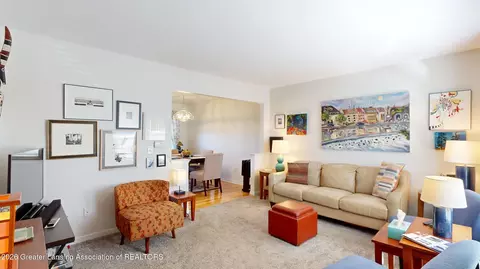 Living - 6305 Beechfield Dr, Lansing, MI 48911 photo 2 of 2