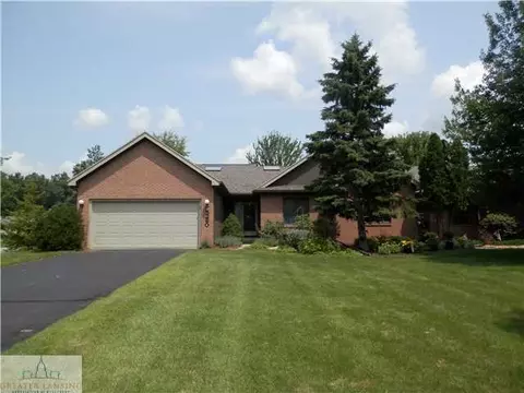 5260 Golden Cir, East Lansing, MI 48823
