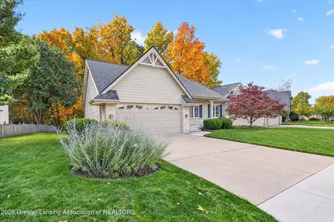 Exterior - 7772 Forest View Dr, Haslett, MI 48840 photo 2 of 7
