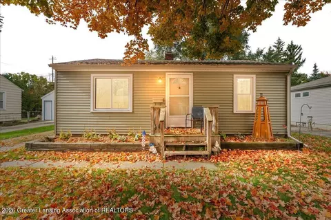 3902 Glenwood Ave, Lansing, MI 48910