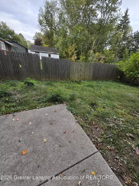Exterior - 3811 Cooley Dr, Lansing, MI 48911 photo 3 of 4