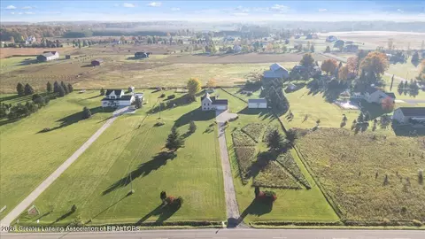 View/Area - 11925 S Francis Rd, Dewitt, MI 48820 photo 2 of 12