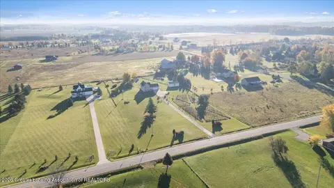 View/Area - 11925 S Francis Rd, Dewitt, MI 48820 photo 5 of 12