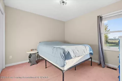 Bedroom - 11925 S Francis Rd, Dewitt, MI 48820 photo 3 of 4