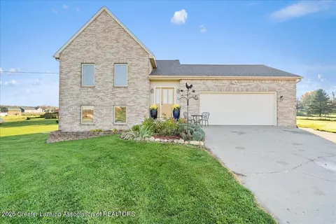 Exterior - 11925 S Francis Rd, Dewitt, MI 48820 photo 2 of 6