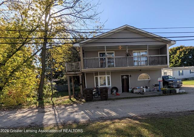 222 W Gilson St, Edmore, MI 48829 | MLS# 300108 | 20 Photos - Movoto