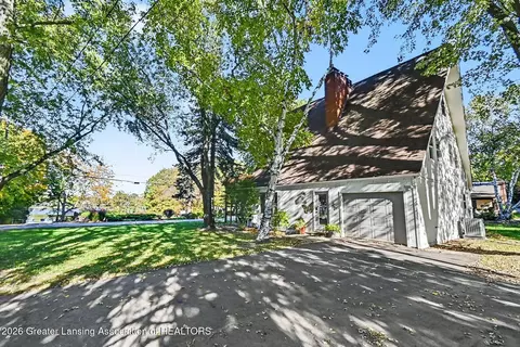Exterior - 1035 E Geneva Dr, Dewitt, MI 48820 photo 3 of 6