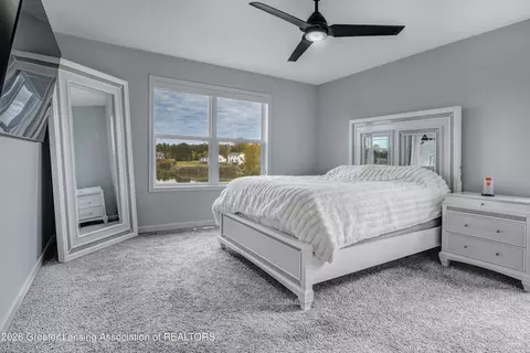 Bedroom - 621 Launch Point Dr, Perry, MI 48872 photo 4 of 5