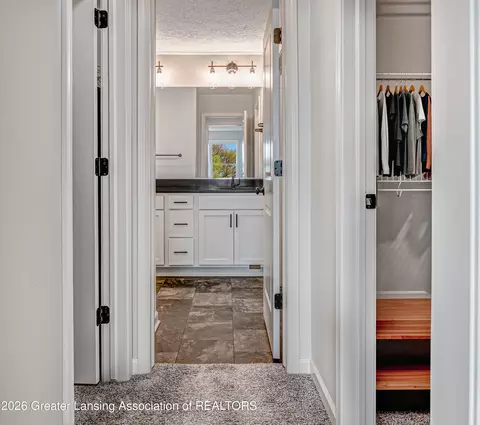 Entry Way - 621 Launch Point Dr, Perry, MI 48872 photo 3 of 3