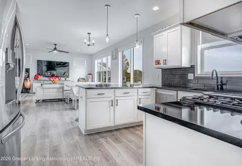 Kitchen - 621 Launch Point Dr, Perry, MI 48872 photo 1 of 2