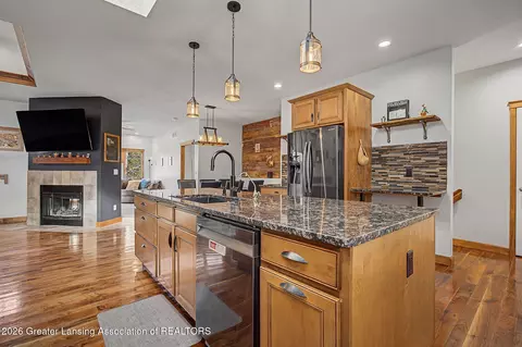 Kitchen - 12715 Ospreys Way, Dewitt, MI 48820 photo 1 of 4