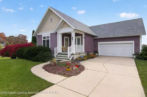 2511 Cinnamon Ln, Leslie, MI 49251
