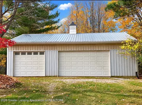 Exterior - 10450 Corcoran Rd, Haslett, MI 48840 photo 5 of 6