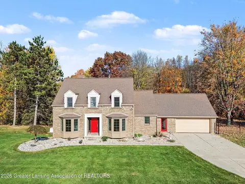 Exterior - 10450 Corcoran Rd, Haslett, MI 48840 photo 2 of 6