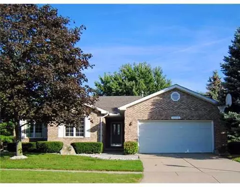3930 E Sunwind, Okemos, MI 48864 photo 1