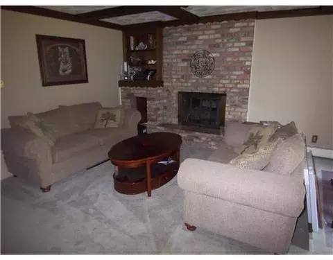 6760 Lansdown, Dimondale, MI 48821 photo 4