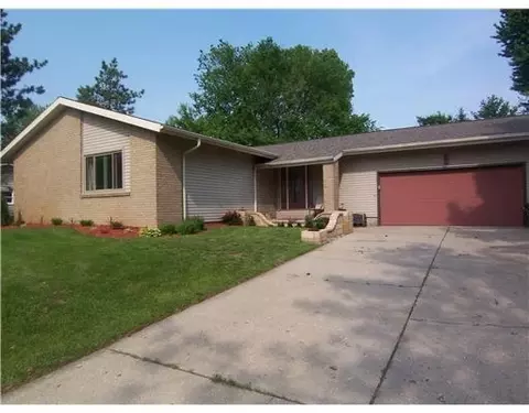 6760 Lansdown, Dimondale, MI 48821 photo 1