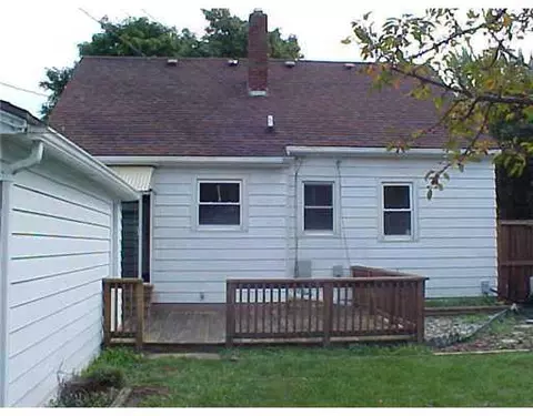 3914 Alpha St, Lansing, MI 48910 photo 3