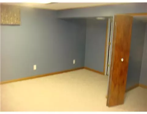 3320 Sunnylane, Lansing, MI 48906 photo 7