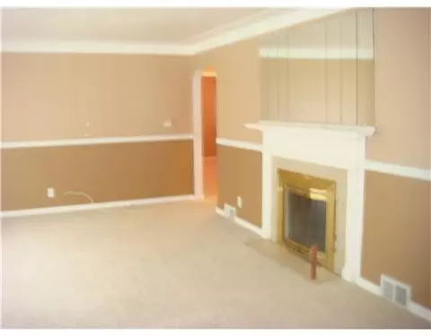 3320 Sunnylane, Lansing, MI 48906 photo 2