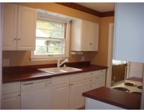3320 Sunnylane, Lansing, MI 48906 photo 5