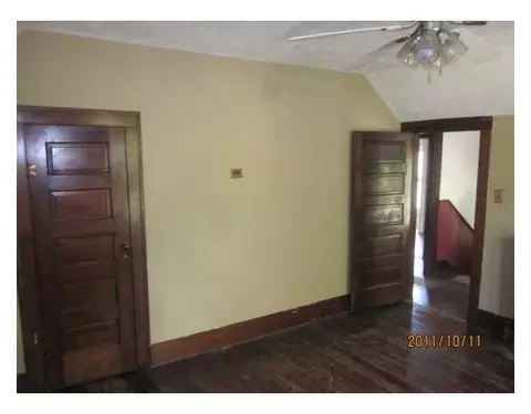 430 E Comstock St, Owosso, MI 48867 photo 6
