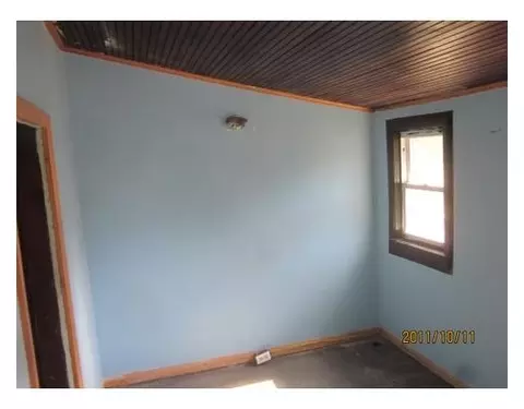 430 E Comstock St, Owosso, MI 48867 photo 7