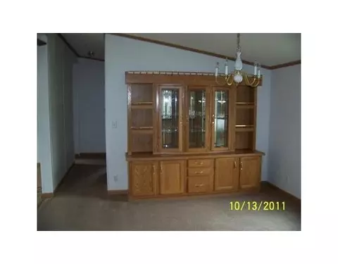 542 Lumberjack Rd, Sumner, MI 48889 photo 7