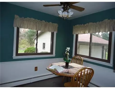 9139 Bridge St, Dimondale, MI 48821 photo 3