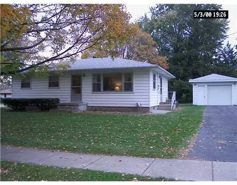 401 E Mapl, Mason, MI 48854 photo 1