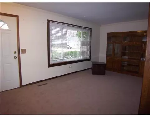 326 S Dibble, Lansing, MI 48917 photo 3